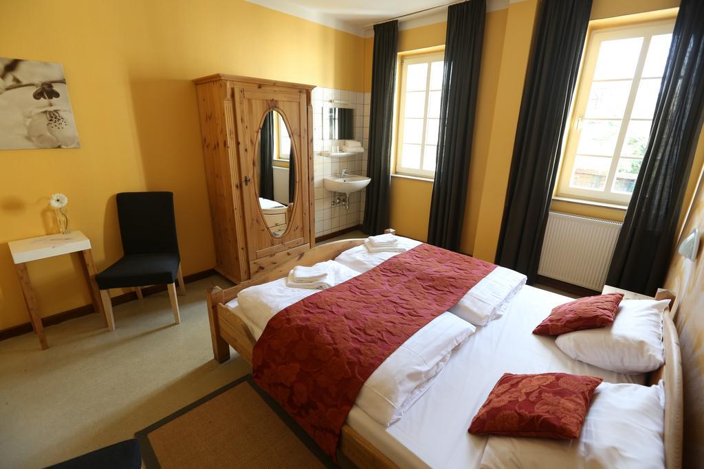 Kolping Hostel Trier Im Warsberger Hof Bilik gambar