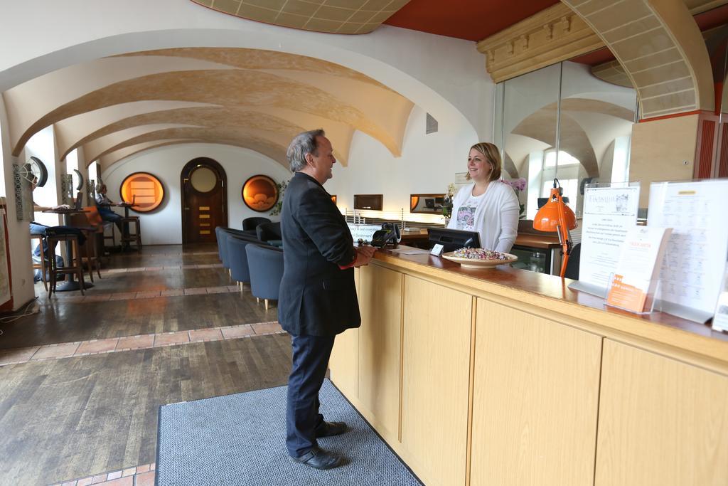 Kolping Hostel Trier Im Warsberger Hof Luaran gambar