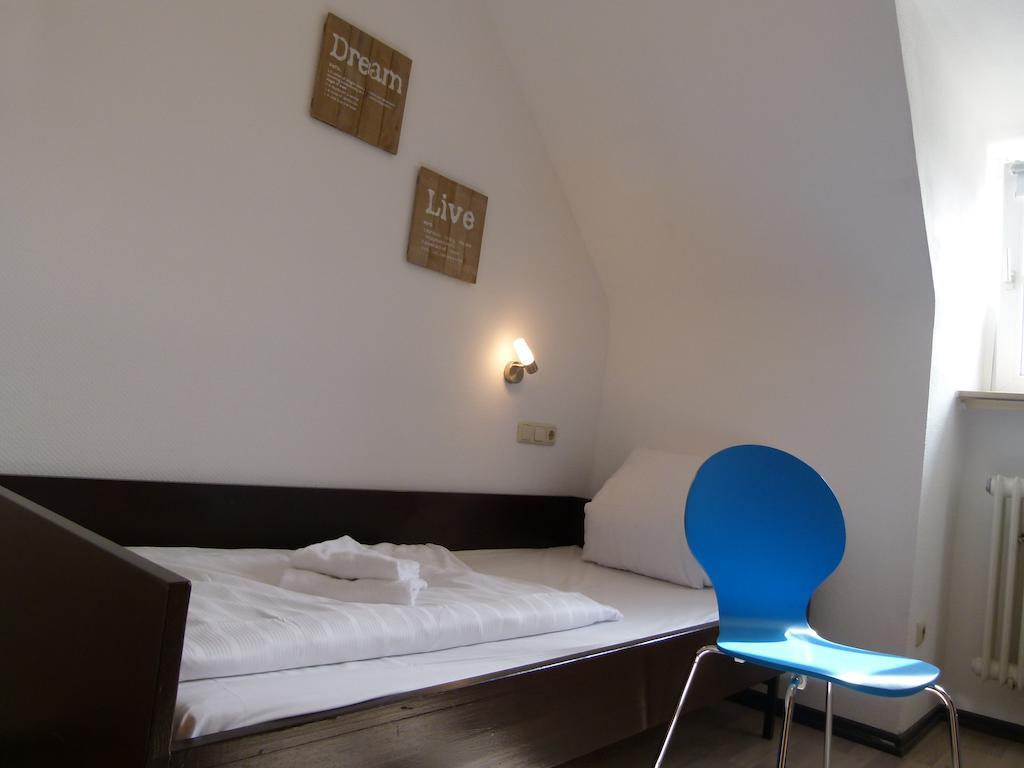 Kolping Hostel Trier Im Warsberger Hof Bilik gambar